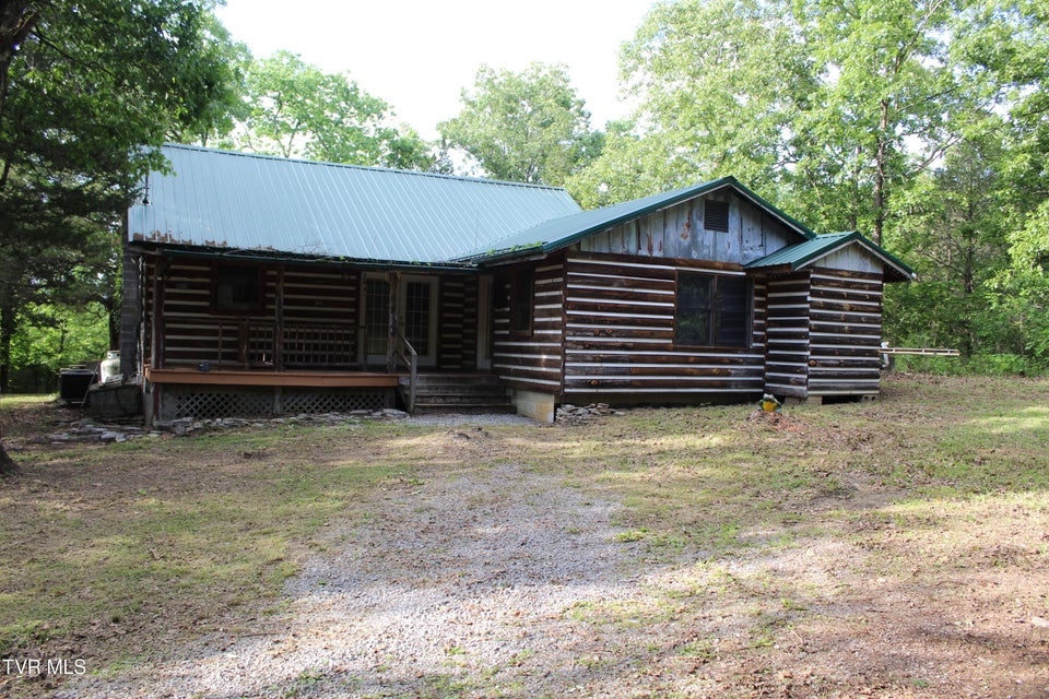 Photo #8: 755 Quince Drive