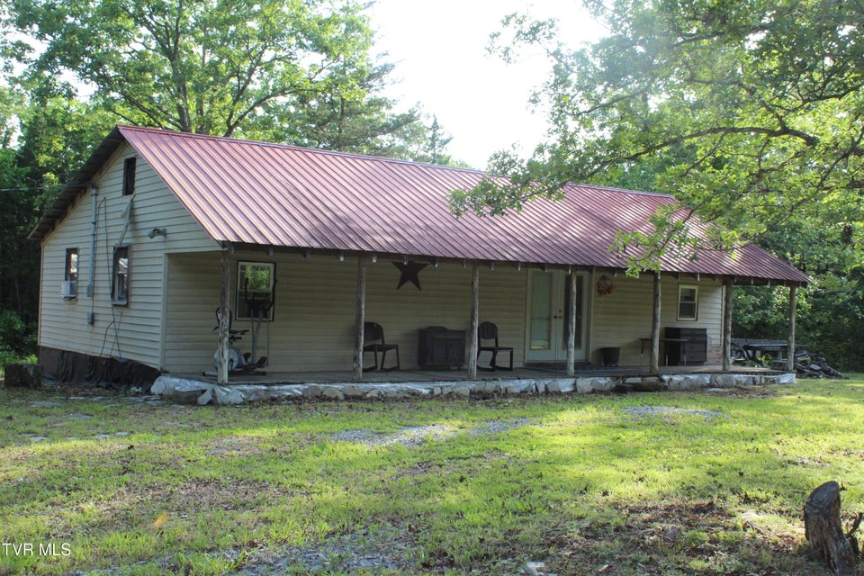 Photo #12: 755 Quince Drive
