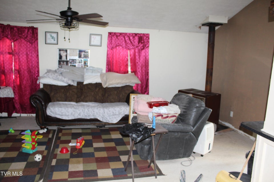 Photo #15: 755 Quince Drive