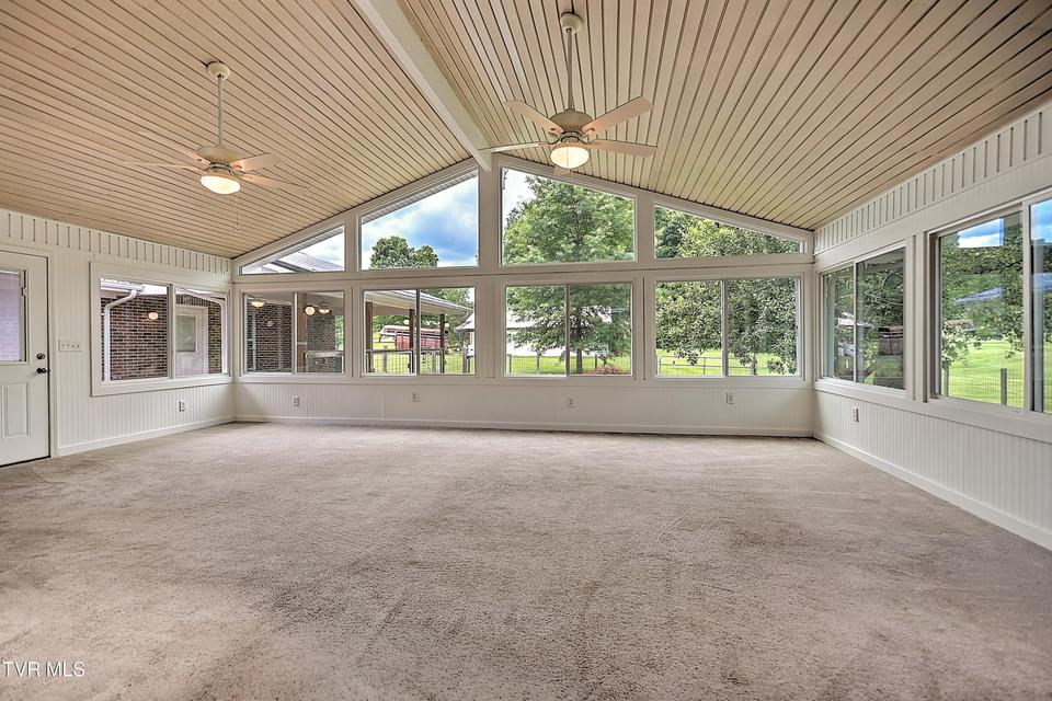 Photo #25: 16008 Chantilly Way