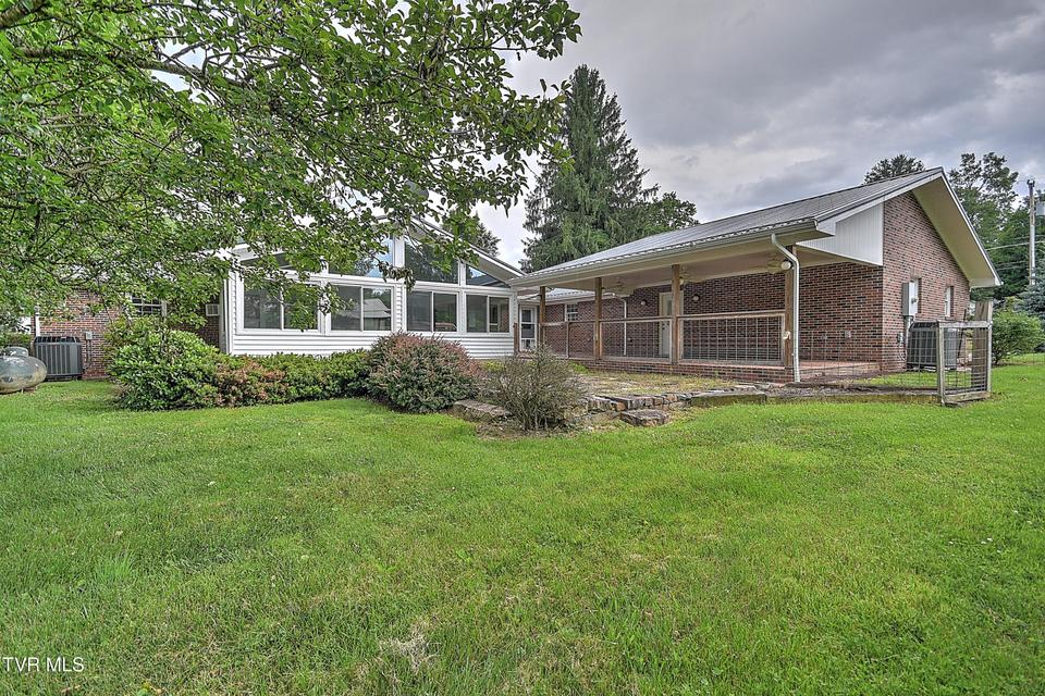 Photo #66: 16008 Chantilly Way