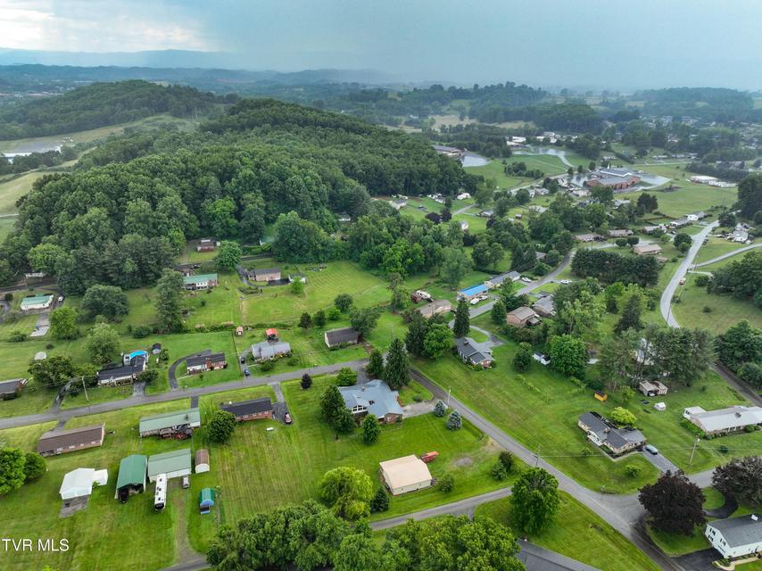 Photo #80: 16008 Chantilly Way