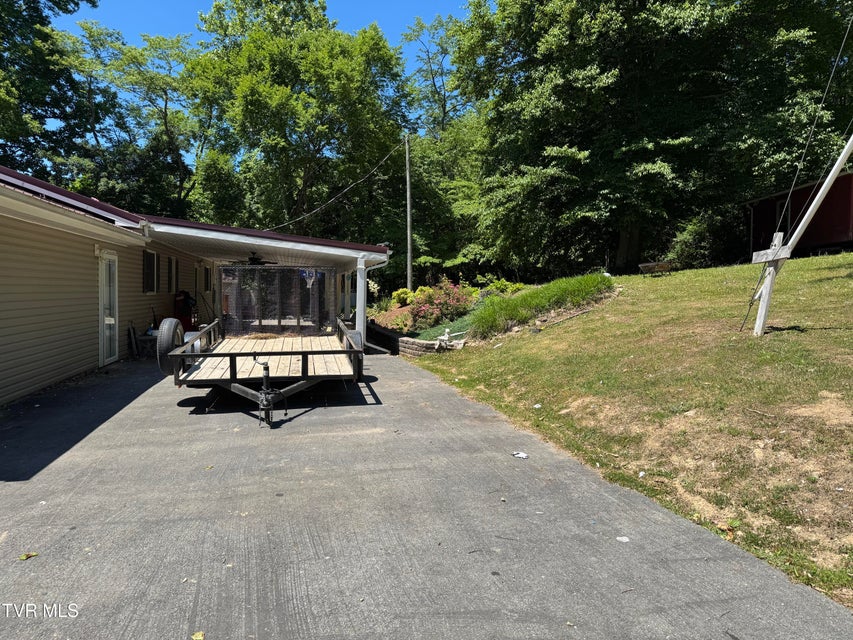 Photo #11: 213 Yose Drive