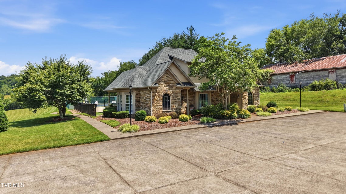 Photo #61: 412 Shade Tree Way