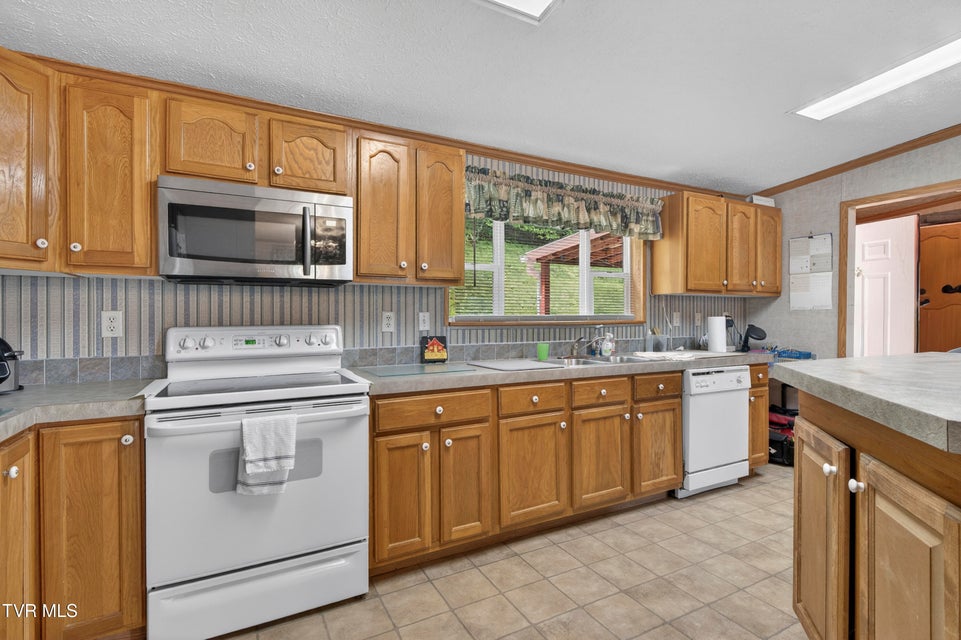 Photo #11: 25534 Whitaker Hollow Road