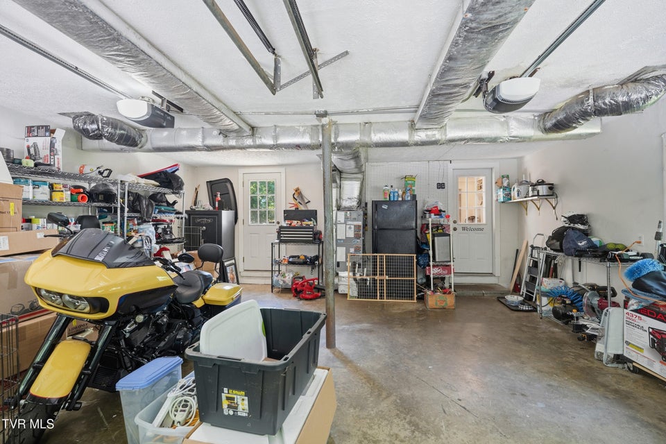 Photo #42: 901 Beechwood Drive