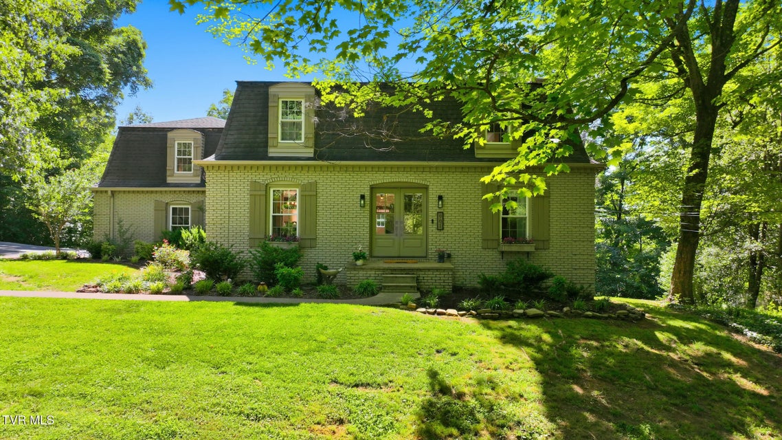 Photo #53: 901 Beechwood Drive