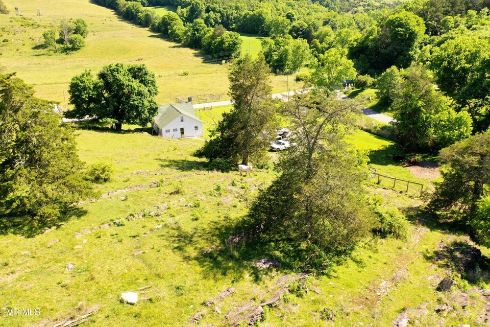 Photo #8: 3956 Mulberry Gap Road
