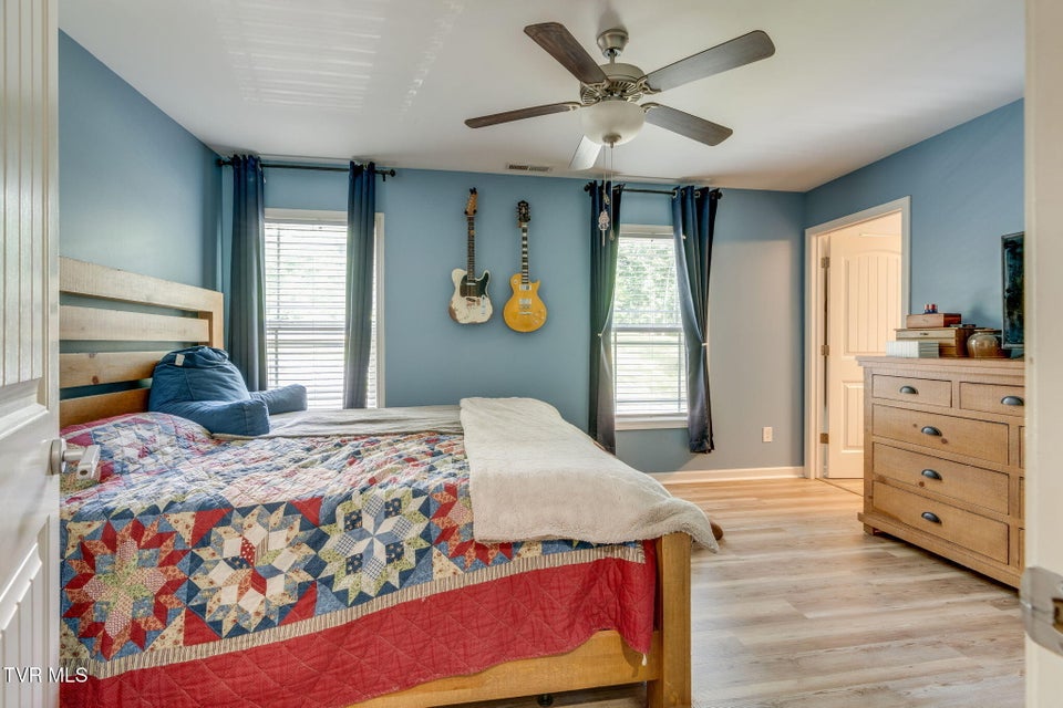 Photo #17: 236 Allenwood Drive