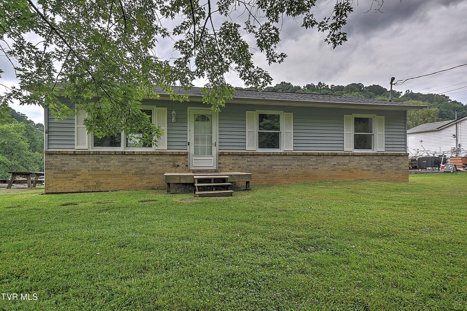Photo #2: 1117 Hunting Hill Road