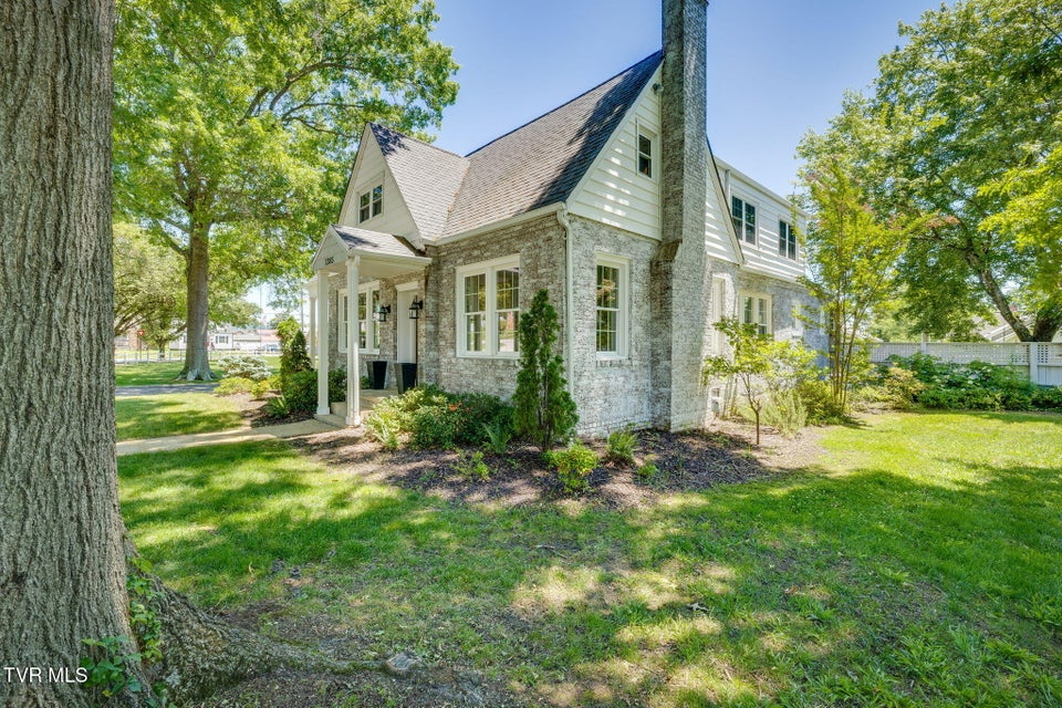 Photo #3: 1385 Catawba Street