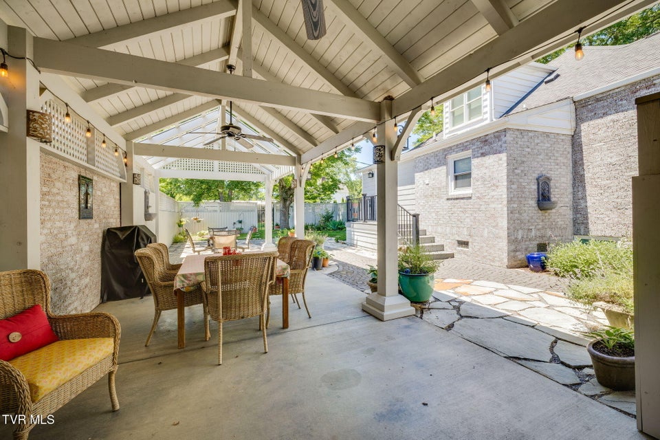 Photo #63: 1385 Catawba Street