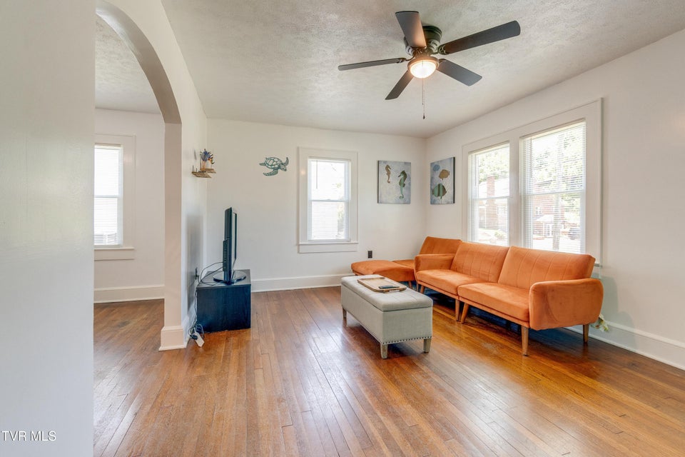 Photo #8: 125 Virginia Street