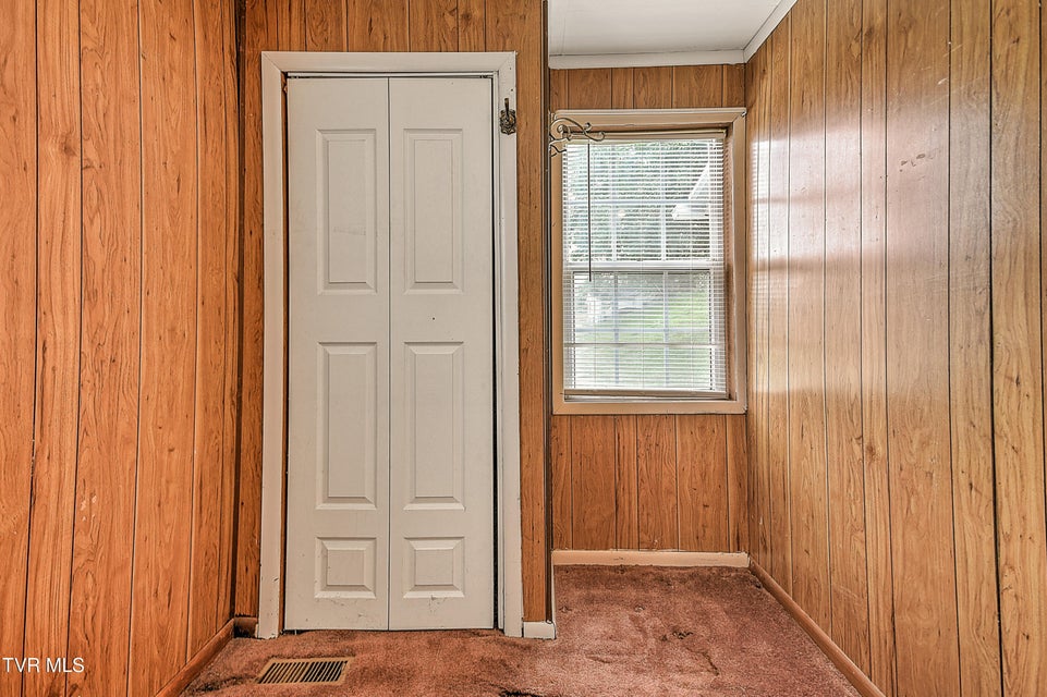 Photo #20: 220 Elizabeth Street