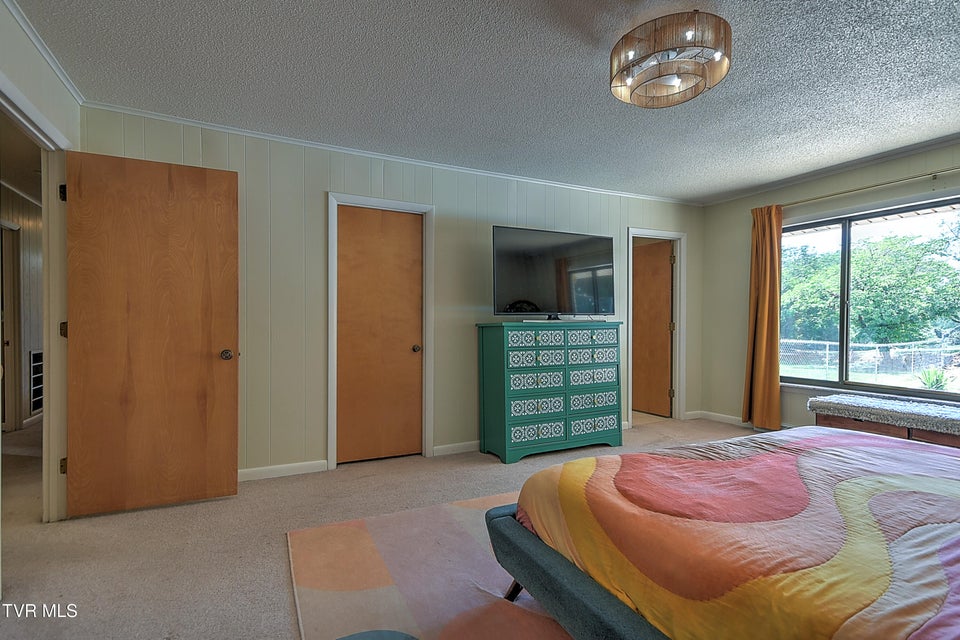 Photo #28: 112 Greiner Drive