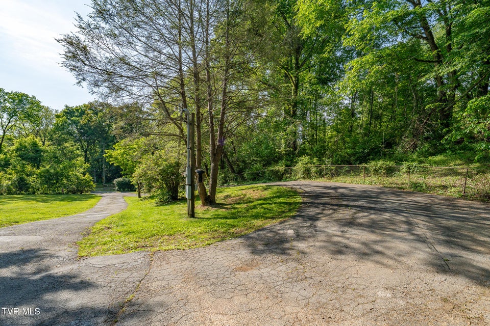 Photo #10: 127 Markwood Circle