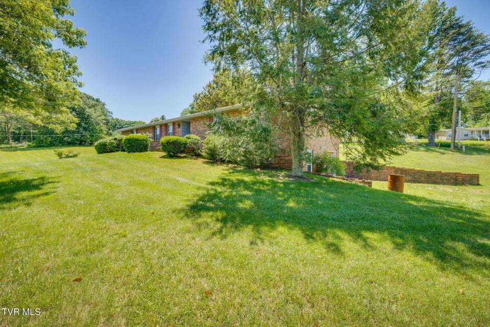 Photo #4: 129 Ford Lane