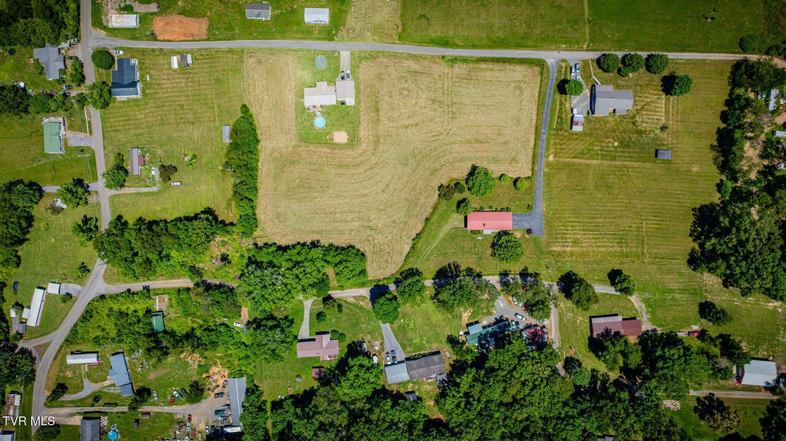 Photo #41: 129 Ford Lane