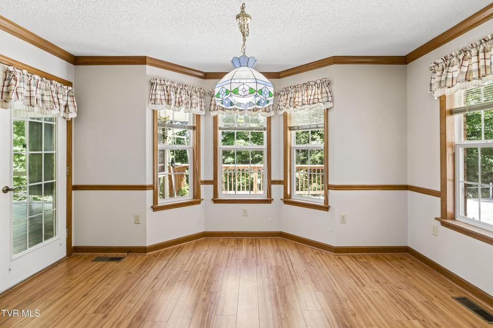 Photo #10: 408 Taryn Court