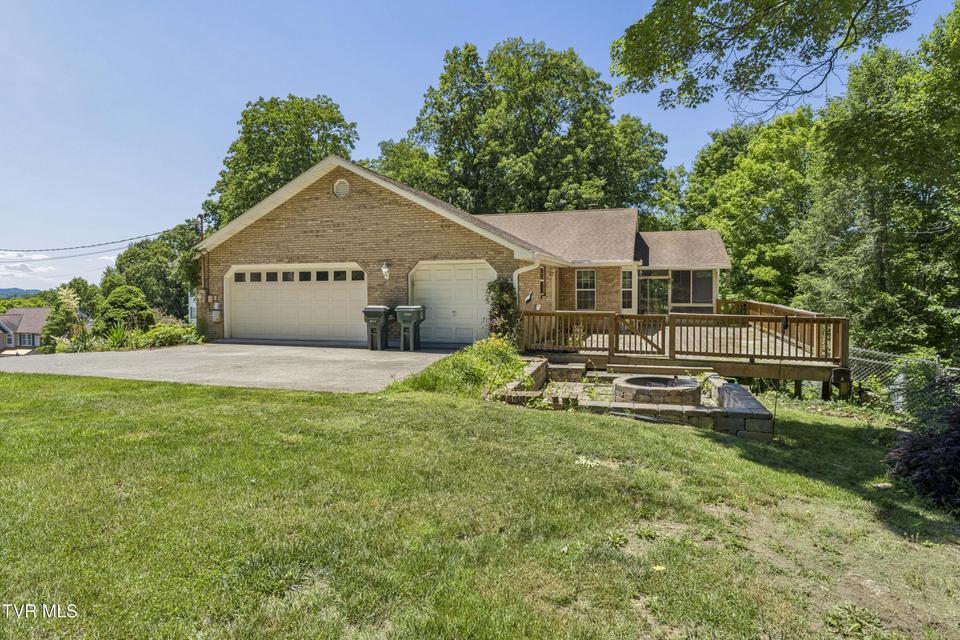 Photo #53: 408 Taryn Court