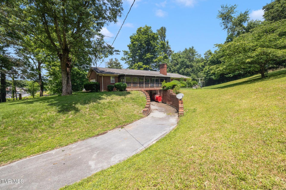 Photo #46: 1013 Creasy Road