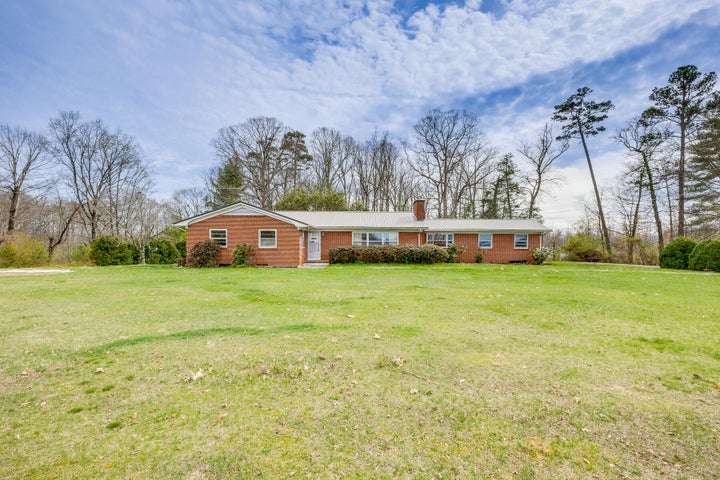 1st photo of 6875 Warrensburg Road