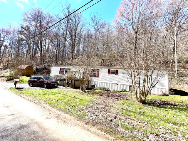 1st photo of 289 Holston Mountain Road