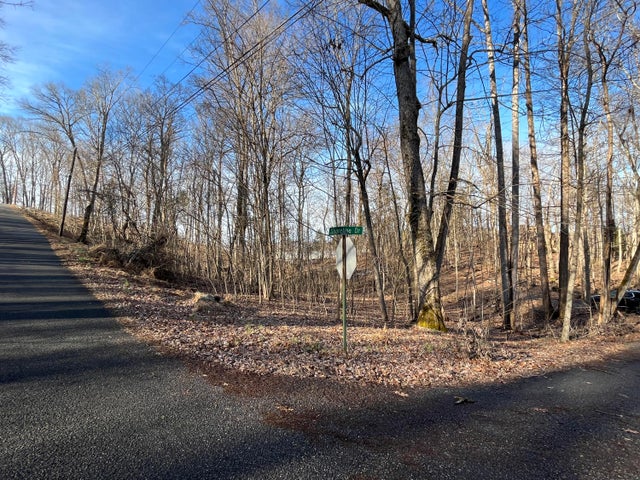 1st photo of Tbd Lakeside Drive