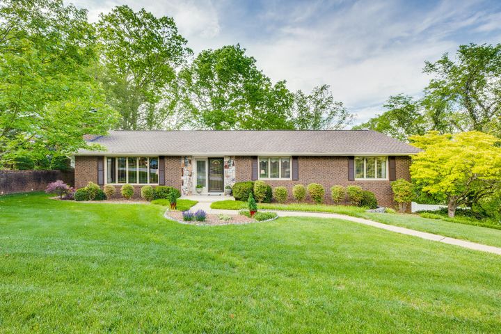 1st photo of 2600 Wildwood Drive