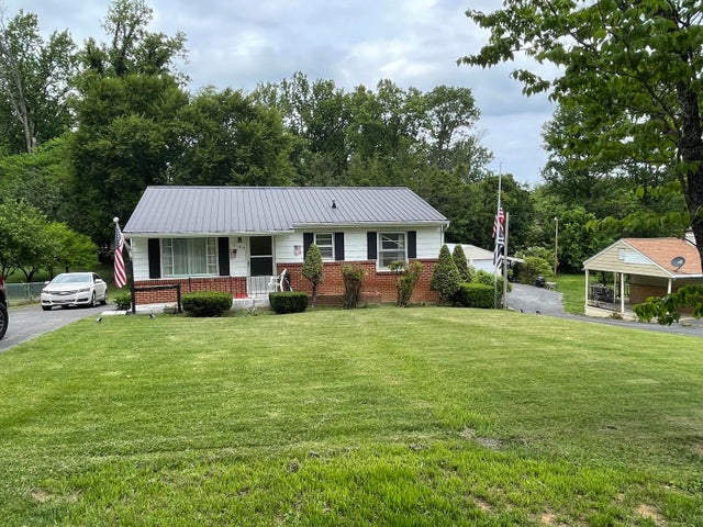 1st photo of 3104 Mayfield Drive