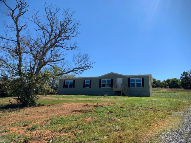 1st photo of 1510 Greystone Road