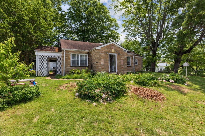 1st photo of 101 Hope Road