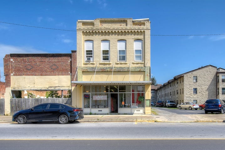 1st photo of 719 Elk Avenue