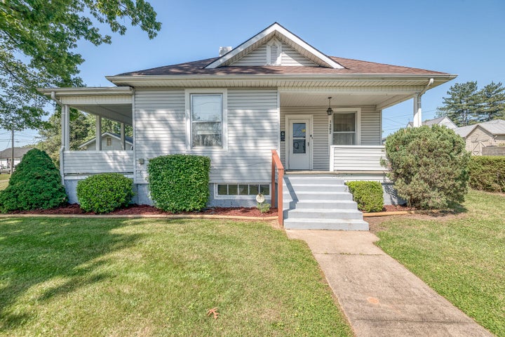 1st photo of 1302 Virginia Avenue
