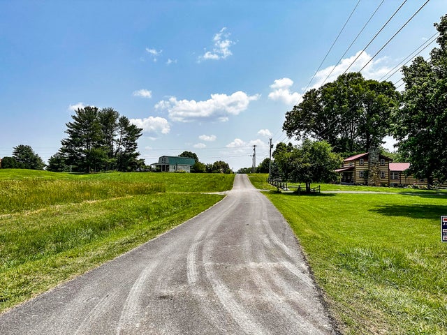 1st photo of 3421 Atheron Lane