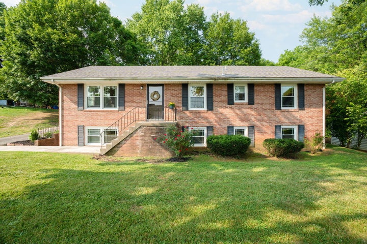 1st photo of 211 Mckee Street