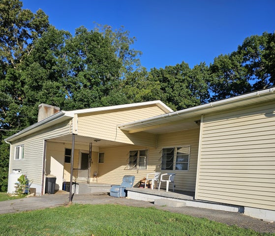 1st photo of 20066 Colonade Drive