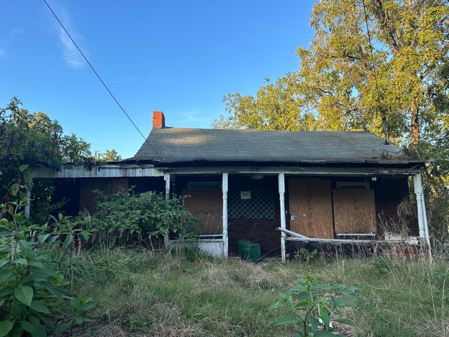 1st photo of 441 Clinton Avenue