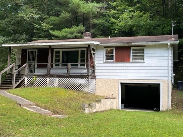 1st photo of 8908 Orby Cantrell Highway