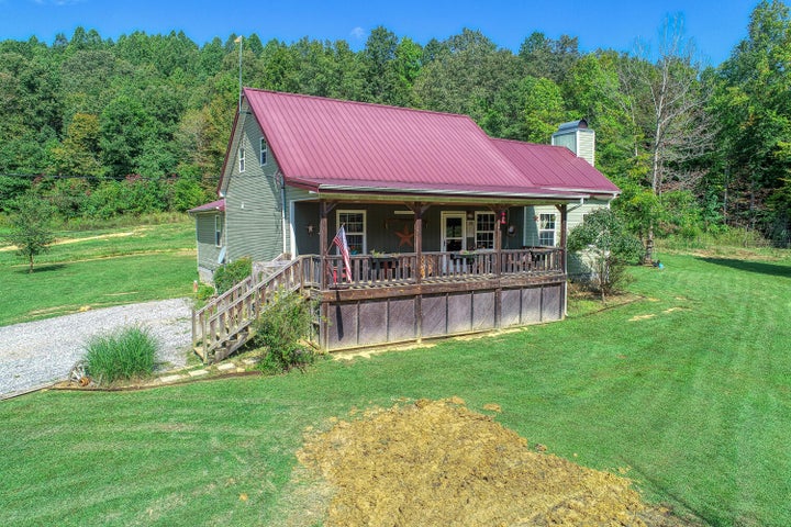 1st photo of 2673 Beech Creek Road
