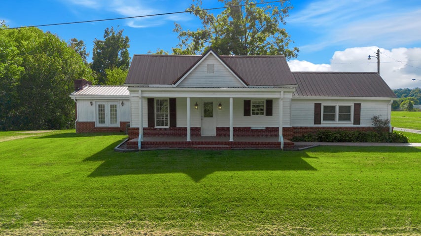 1st photo of 318 Bill Mauk Road