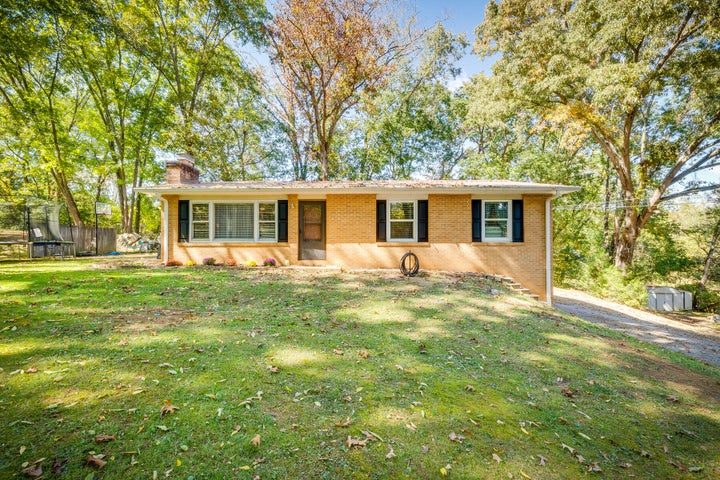 1st photo of 119 Lynnwood Drive