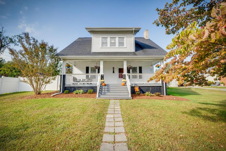 1st photo of 340 Carter Street