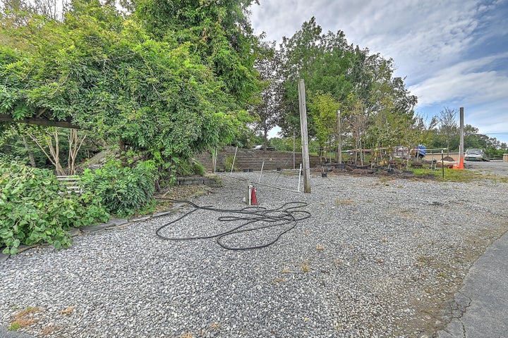 1st photo of 954 Moreland Drive