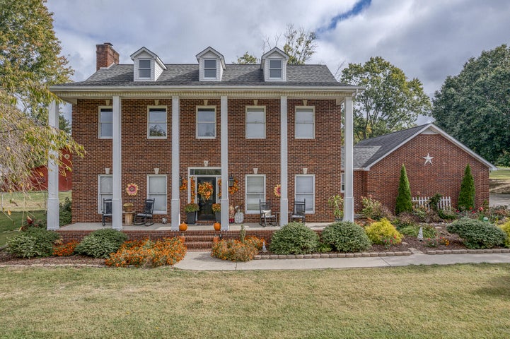 1st photo of 225 Central Avenue