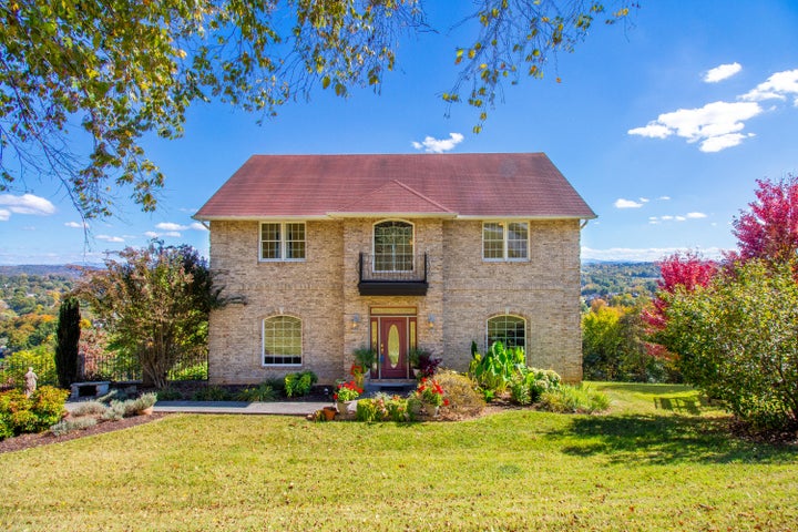 1st photo of 2317 Colonial View Road