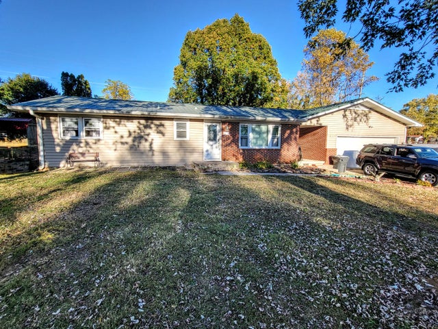 1st photo of 109 Oak Road