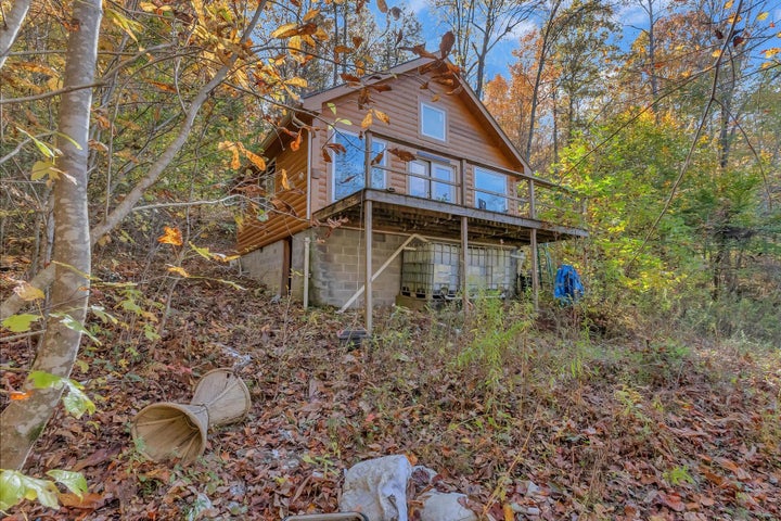 1st photo of 2605 Lynn Flanary Road
