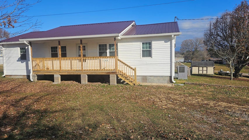 1st photo of 544 Patterson Hill Road