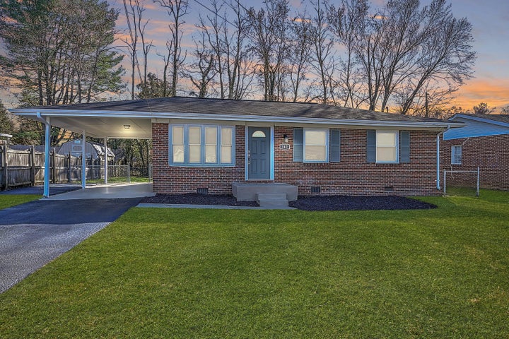 1st photo of 140 Springdale Road